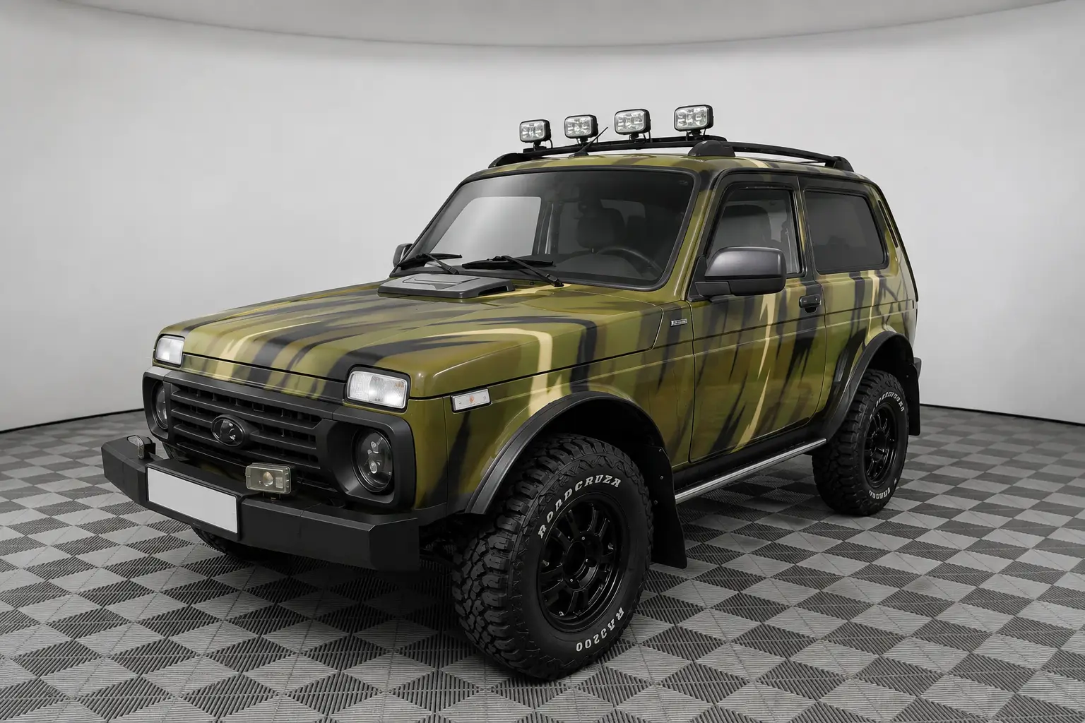 LADA Niva Legend Bronto